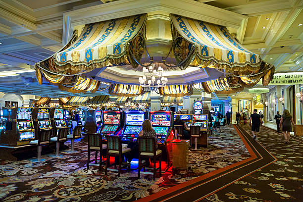 cina European Roulette studio with live dealer and HD wheel broadcast
